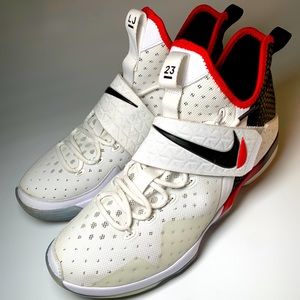 Nike LeBron 14 “Flip the Switch” Sneakers